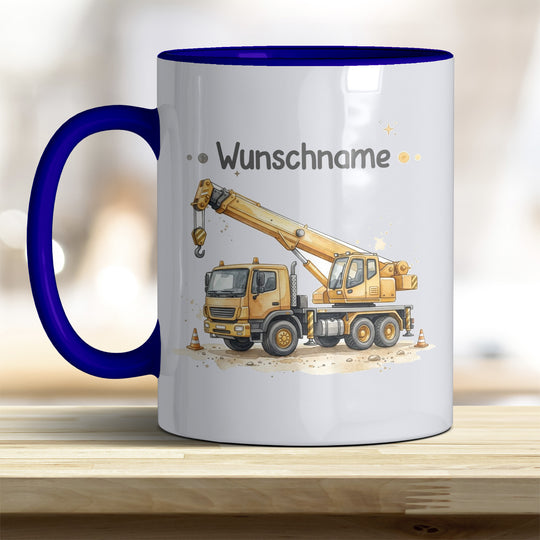 Kindertasse Kran personalisierbar mit Namen in verschiedenen Farben