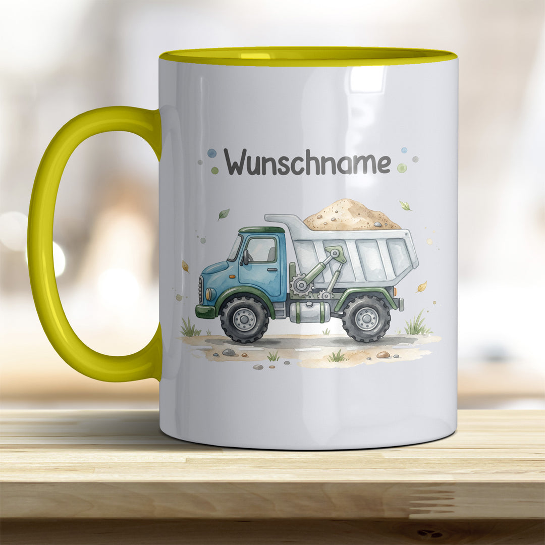 Kindertasse LKW personalisierbar mit Namen in verschiedenen Farben