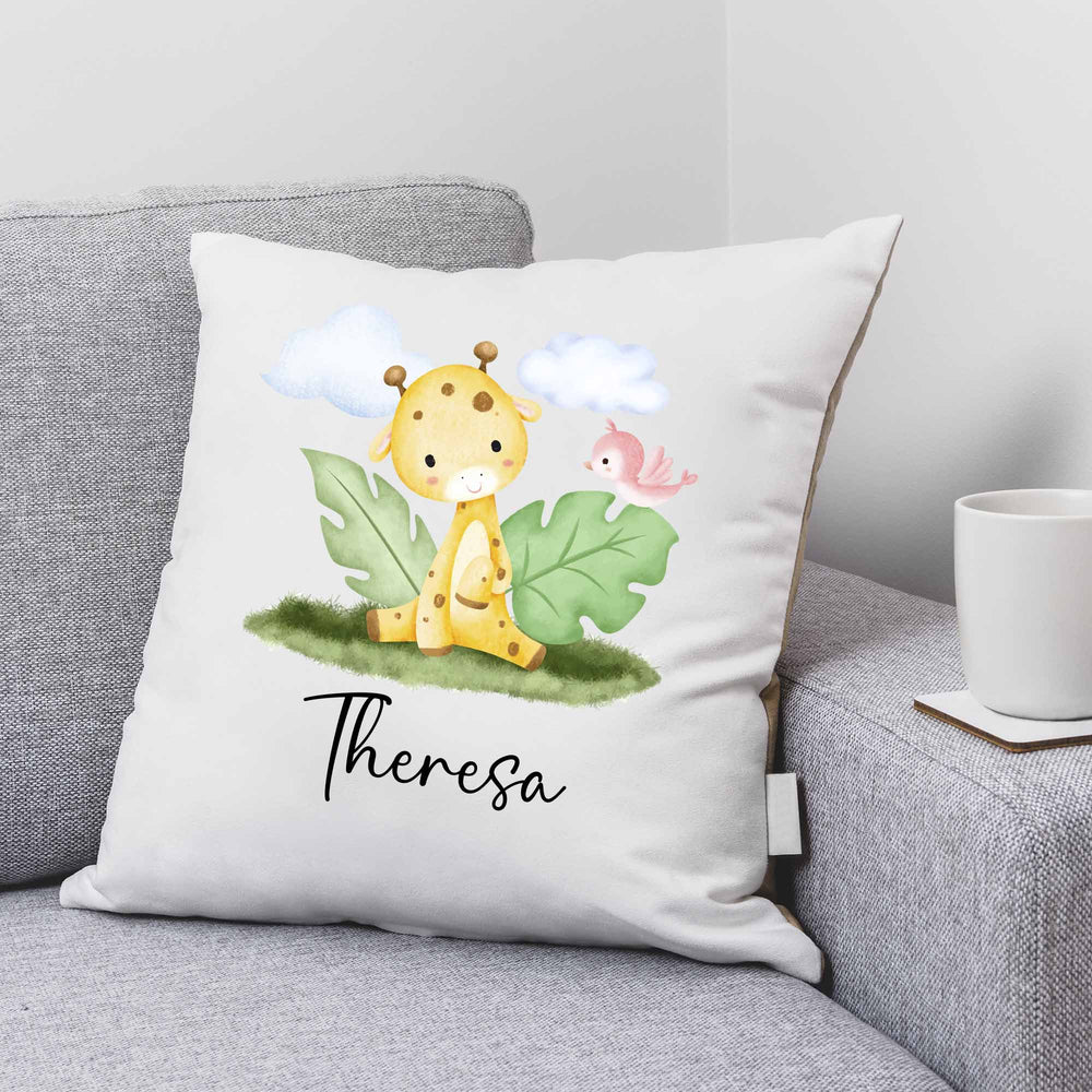 Geschenkidee Kuscheliges Kissen mit süßer Giraffe - all - yours24