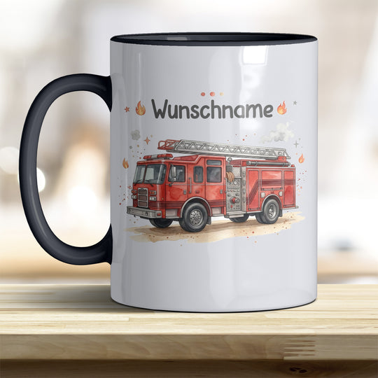 Kindertasse Feuerwehrauto personalisierbar mit Namen in verschiedenen Farben
