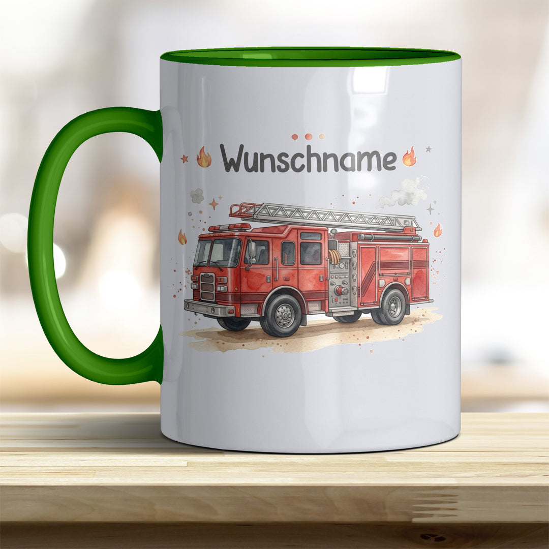 Kindertasse Feuerwehrauto personalisierbar mit Namen in verschiedenen Farben