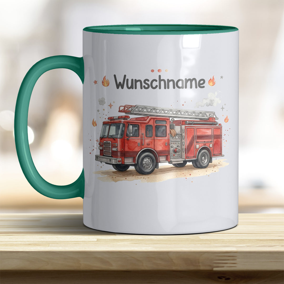 Kindertasse Feuerwehrauto personalisierbar mit Namen in verschiedenen Farben