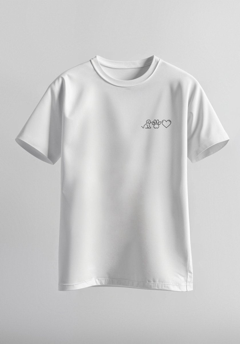 Person trägt personalisiertes Hunde T-Shirt in Weiß mit Icon und Name