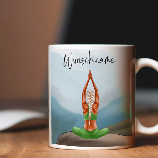 all - yours24 Tasse Yoga Frau mit Name Geschenkideen Tasse mit Spruch Geschenke Kaffee - Tasse - all - yours24