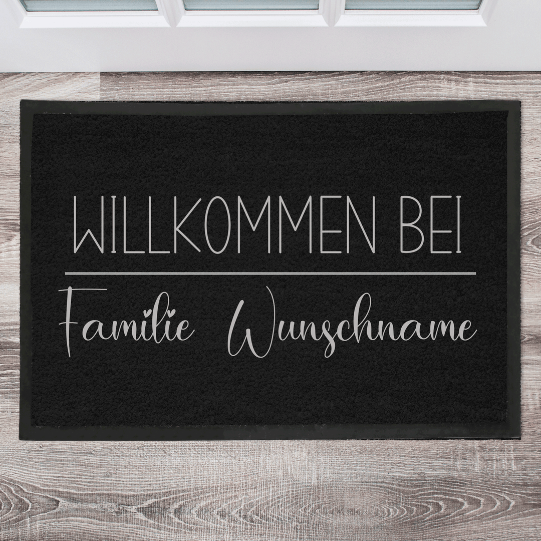 Willkommen bei Familie mit Name Fußmatte, Schmutzfangmatte, Fußmatte personalisiert, Türmatte, Personalisierte Fußmatte, Geschenk zum Einzug - all - yours24