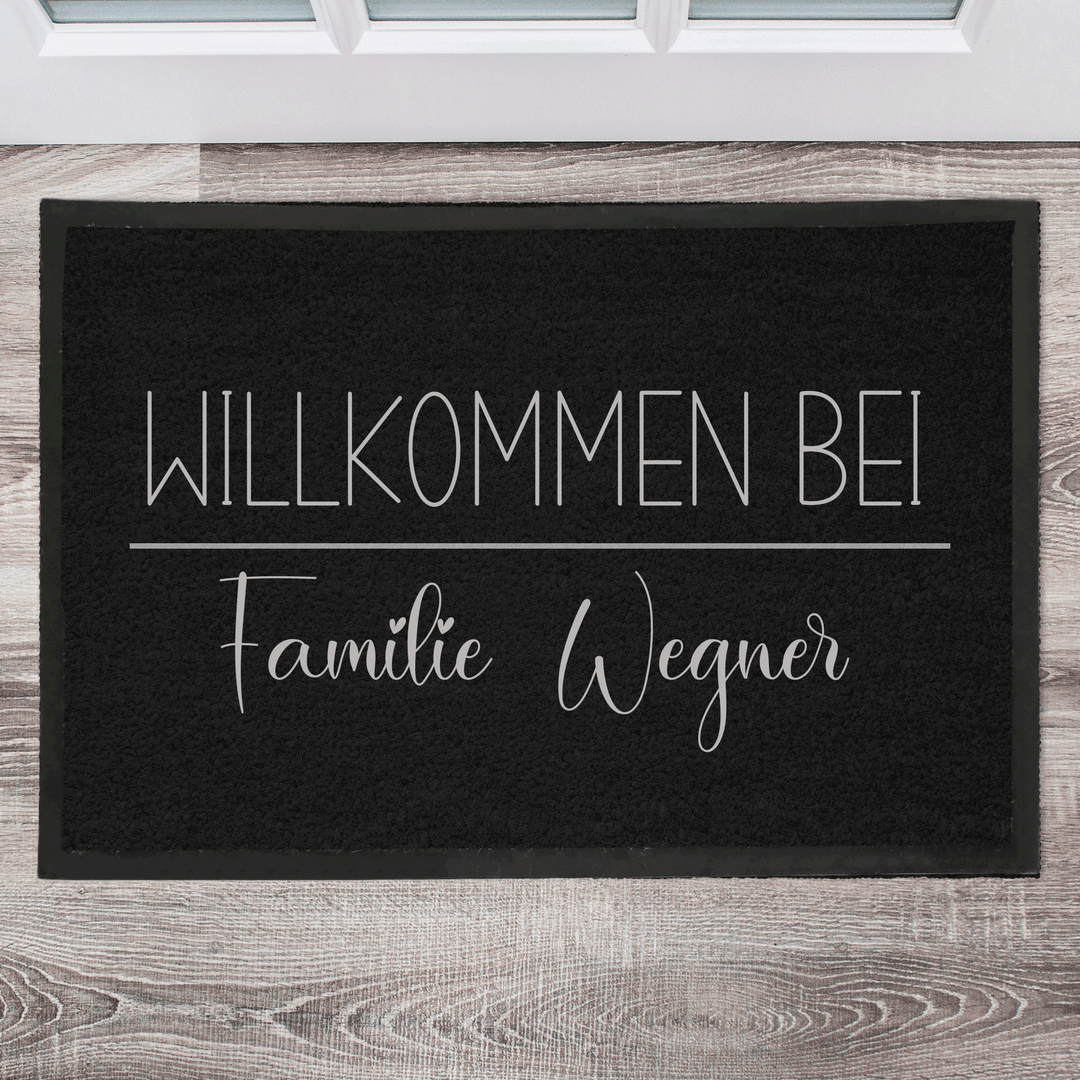 Willkommen bei Familie mit Name Fußmatte, Schmutzfangmatte, Fußmatte personalisiert, Türmatte, Personalisierte Fußmatte, Geschenk zum Einzug - all - yours24